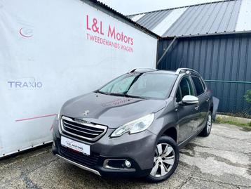 Peugeot 2008 1.2i PureTech Style*Navi Cruise Pdc*