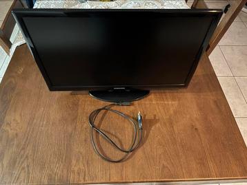 Samsung 24-inch tv-scherm  beschikbaar voor biedingen
