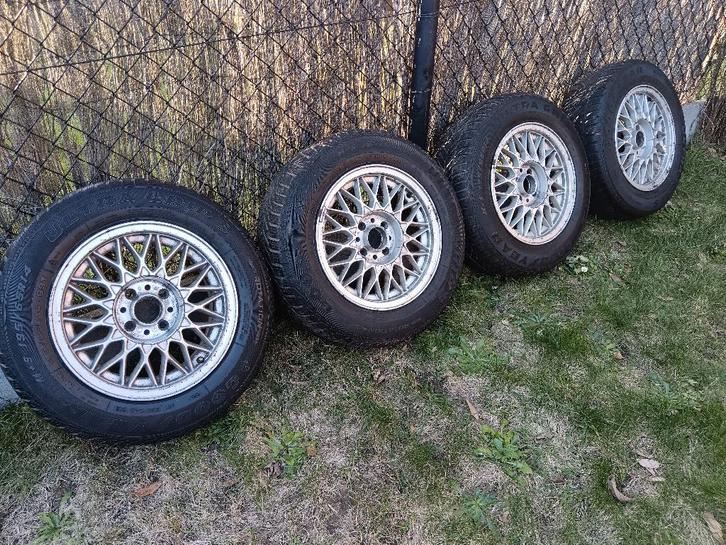 Jantes 14 pouces BMW E30 avec pneus, Autos : Pièces & Accessoires, Autres pièces automobiles, BMW, Enlèvement