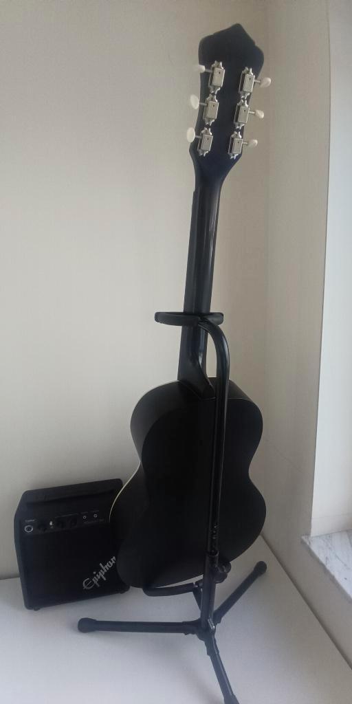 Semi akoestische gitaar Recording King met versterker( ruil), Muziek en Instrumenten, Snaarinstrumenten | Gitaren | Akoestisch