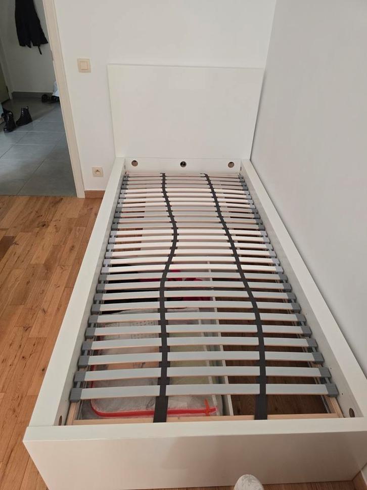 Lit IKEA avec tiroir + matelas Emma Hybride II (1 personne), Huis en Inrichting, Slaapkamer | Bedden, Ophalen