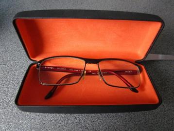 Brilmontuur merk STARCK bril (zwart/rood) OPRUIM, Handtassen en Accessoires, Zonnebrillen en Brillen | Dames, Overige merken, Gebruikt