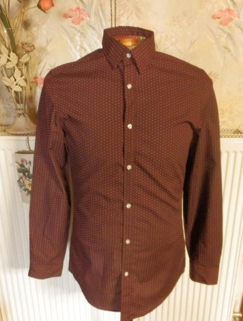 (46) -chemise homme t.S bordeaux - H&M -, Vêtements | Hommes, Chemises, Comme neuf, Tour de cou 38 (S) ou plus petit, Rouge, Enlèvement ou Envoi