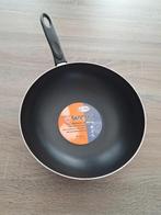 Wok - 28 cm - nieuw, Huis en Inrichting, Keuken | Potten en Pannen, Ophalen of Verzenden, Nieuw, Wok, Keramische plaat
