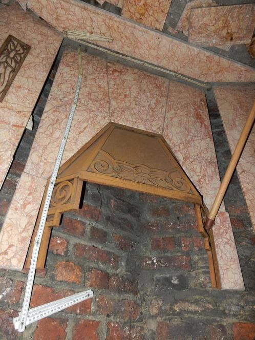 Roze marmer open haard schoorsteen afdak metaal, Huis en Inrichting, Haarden, Gebruikt, Houthaard, Ophalen