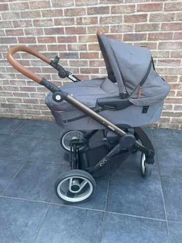 Kinderwagen Mutsy Evo beschikbaar voor biedingen