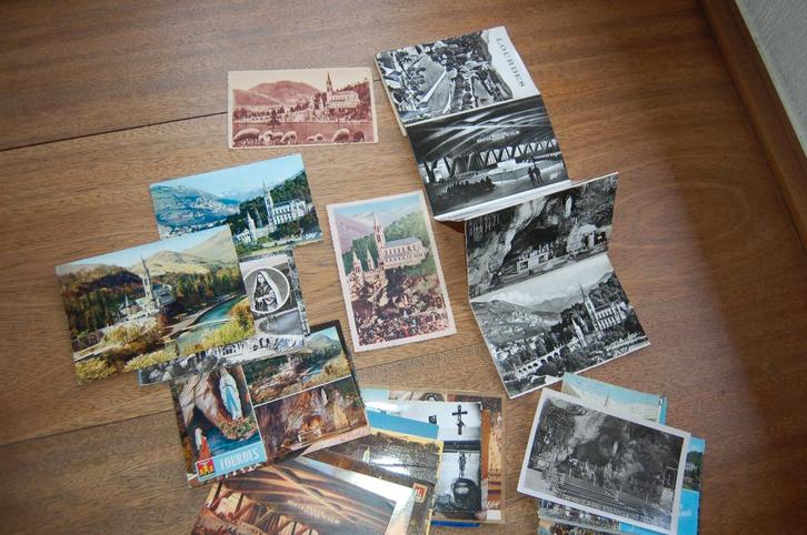Eau bénite de Lourdes et souvenirs (+ cartes postales), Collections, Religion, Utilisé, Christianisme | Catholique, Autres types