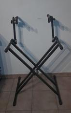 Stevig keyboardstatief ( dubbel) voor 2 klavieren, Muziek en Instrumenten, Standaarden, Ophalen, Gebruikt, Keyboard of Synthesizer