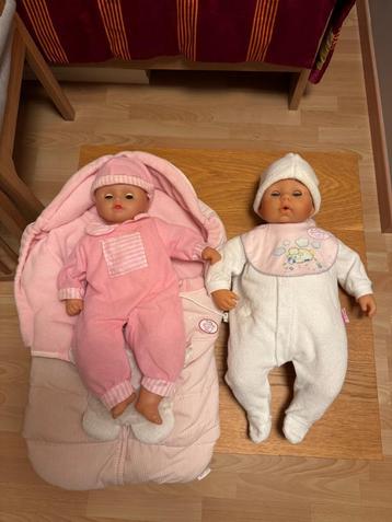 Baby Annabelle met koets beschikbaar voor biedingen