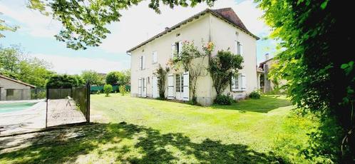 MAISON DE CARACTERE EN PIERRES, DEPENDANCES ET PARC 10505 m2, Immo, Étranger, France, Maison d'habitation, Campagne