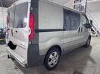 Opel vivaro 2.5 cdti met airco, Auto's, Voorwielaandrijving, Stof, Zwart, Parkeersensor