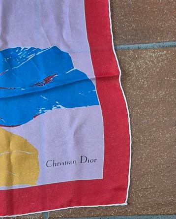 Christian Dior zijden sjaal  beschikbaar voor biedingen