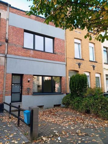 Huis te koop in Schoten, 3 slpks beschikbaar voor biedingen