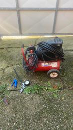 Compresseur  met verlengsnoer,pipet en bandenblazer, Ophalen, Zo goed als nieuw