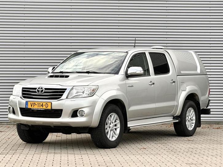 Toyota HiLux 3.0 D-4D SR DC Automaat in mooie staat, Auto's, Toyota, Bedrijf, Te koop, Hilux, 4x4, ABS, Achteruitrijcamera, Airbags