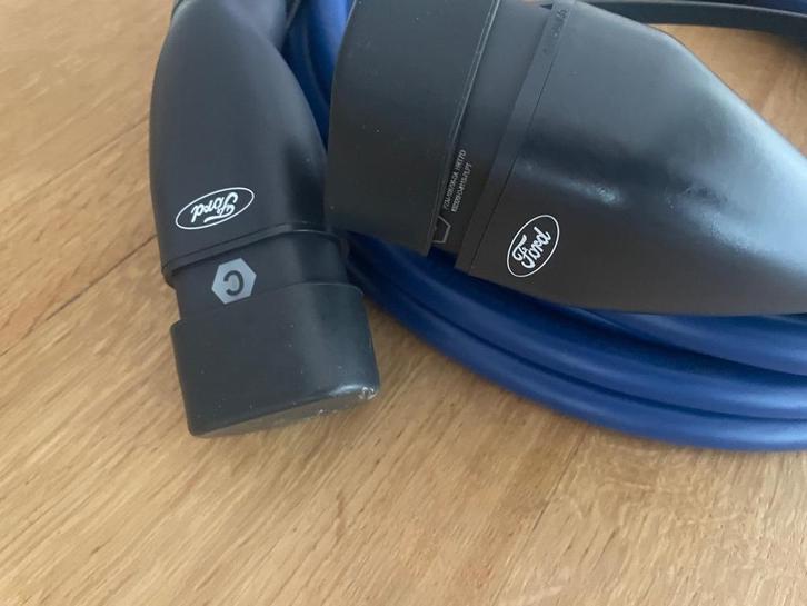 Nieuwe originele zware Ford Type 2 laadkabel 32A 3 fase 22kW, Auto diversen, Laadpalen, Nieuw, Laadkabel, Ophalen of Verzenden