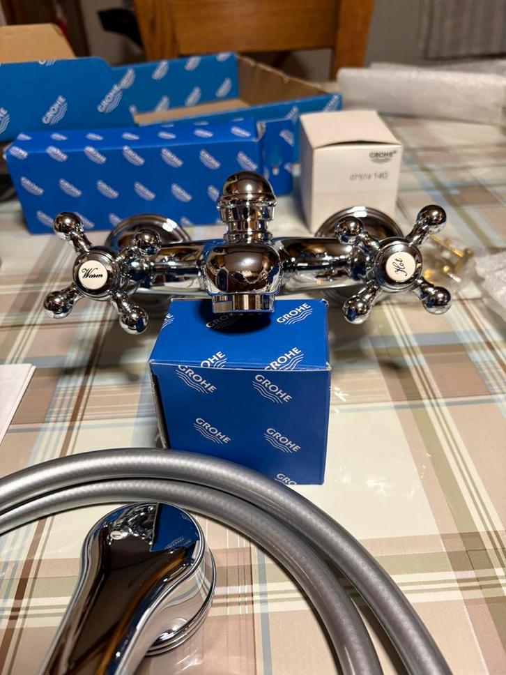 Robinet Grohe Sinfonia,baignoire et douche complet, Maison & Meubles, Salle de bain | Meubles de Salle de bain, Neuf, Autres types