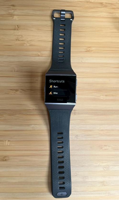 Fitbit Ionic smartwatch/smartwatch, Sport en Fitness, Hartslagmeters, Gebruikt, Overige merken, Waterdicht, Ophalen of Verzenden