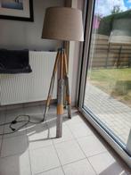Staanlamp in perfect staat met verstelbare kop, Ophalen, Zo goed als nieuw