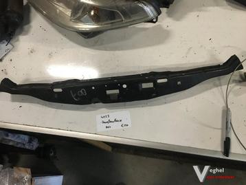 Mercedes w123 VoorfrontBalk NOS beschikbaar voor biedingen