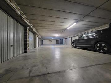 Ondergrondse garagebox te Asse, 350 meter van de Markt beschikbaar voor biedingen