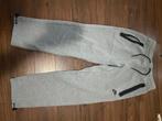 Bas nike tech large, Kleding | Heren, Broeken en Pantalons, Nike, Ophalen of Verzenden, Grijs, Gedragen