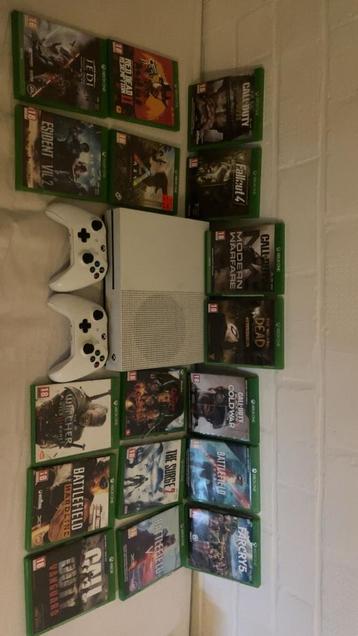 Complete Xbox One Bundel | 2 Controllers | 17 Topgames! beschikbaar voor biedingen