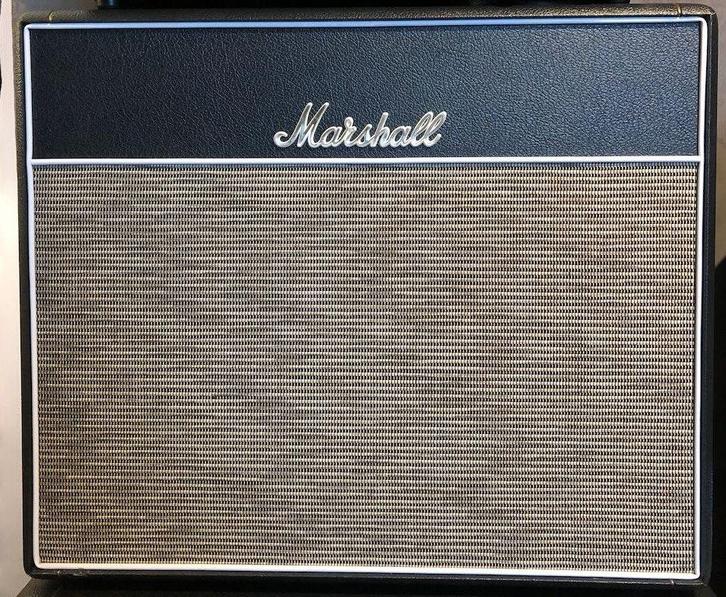 Vends cab Marshall 1974cx, Musique & Instruments, Amplis | Basse & Guitare, Utilisé, Enlèvement