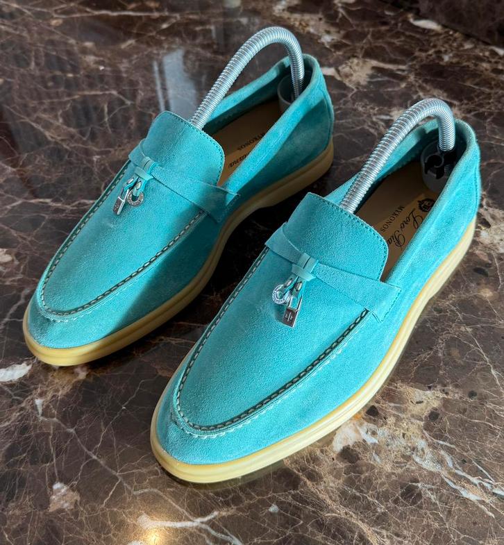 Loro Piana Summer Charm Limited Mykonos Edition maat 38.5, Kleding | Dames, Schoenen, Zo goed als nieuw, Instappers, Blauw, Ophalen of Verzenden