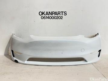 Tesla Model Y voorbumper beschikbaar voor biedingen