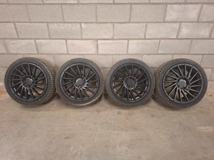 Jeu de jantes BMW Série 3 E90 E91 E92 E93 18 pouces 8J 5x120, Autos : Pièces & Accessoires, Pneus & Jantes, Pneus et Jantes, 4 Saisons