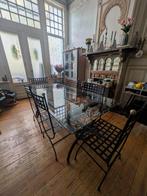 Tafel met stoelen, Ophalen