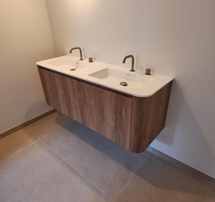Storke Mata Soft wastafel van x2o, Huis en Inrichting, Badkamer | Badkamermeubels, Zo goed als nieuw, Wasbak of Wastafel, 100 tot 150 cm