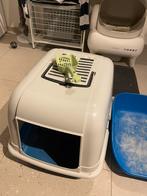 2 kattenbakken (1 open, 1 met kap), Dieren en Toebehoren, Ophalen, Gebruikt, Open