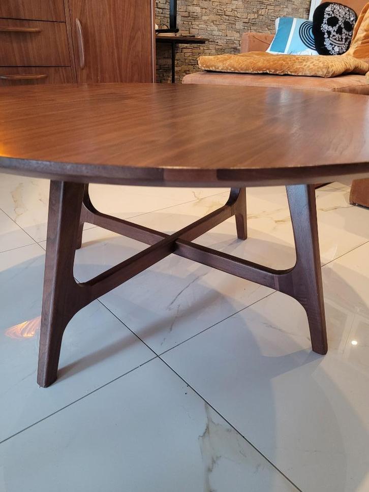 Grote, ronde salontafel, Larsen, Huis en Inrichting, Overige Huis en Inrichting, Ophalen of Verzenden