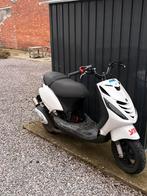 Piaggio zip 70 cc start rijd perfect met alle papieren, Fietsen en Brommers, Scooters | Piaggio, Ophalen, Tweetakt, Gebruikt, Klasse A (25 km/u)