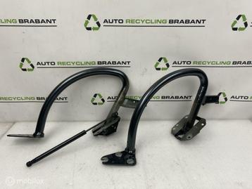 Achterklepscharnier Audi A4 B8 8K Limo 8K5827301M 8K5827302M beschikbaar voor biedingen