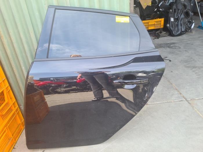 Portier 4Deurs links-achter van een Volvo V40 (45200), Auto-onderdelen, Carrosserie, Deur, Volvo, Gebruikt, 3 maanden garantie