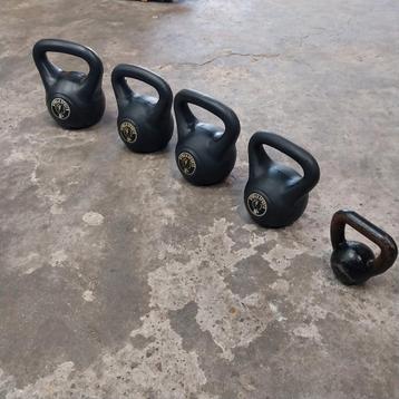 Kettelbelts.   8 kilo tot 16 kilo  beschikbaar voor biedingen
