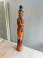 Houten beeld Sculptuur, Ophalen