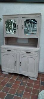 antieke kast met handgeslepen motieven en glas, Antiek en Kunst, Ophalen