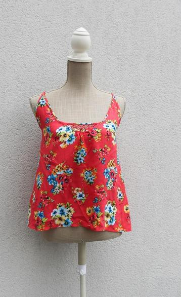 Mooie blouse met bloemen, maat XS beschikbaar voor biedingen