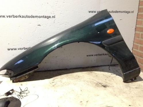 SPATBORD LINKS VOOR Ford Mondeo I (01-1993/09-1996), Auto-onderdelen, Carrosserie, Spatbord, Ford, Voor, Links, Gebruikt