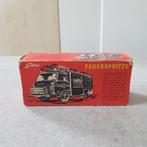 Tekno, Volvo express brandweer, bluswagen Falck zonen NO. 45, Hobby & Loisirs créatifs, Voitures miniatures | 1:50, Enlèvement ou Envoi