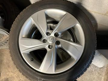OPEL GRANDLAND X WINTERVELGEN beschikbaar voor biedingen
