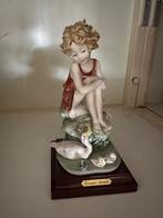 Vintage Porseleinen beeldje ‘The Duckling” Giuseppe Armani, Antiquités & Art, Antiquités | Porcelaine, Enlèvement