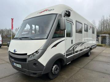 Carthago Chic-S plus 2011  64 QB 3.0 Iveco met lichte schade beschikbaar voor biedingen