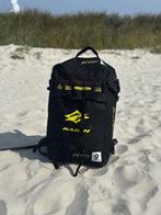 Naish Pivot 2025 – 9m (burgundy/rood) – zo goed als nieuw, Watersport en Boten, Kitesurfen, Info@kubus-sports.nl, 9 m², Geen board