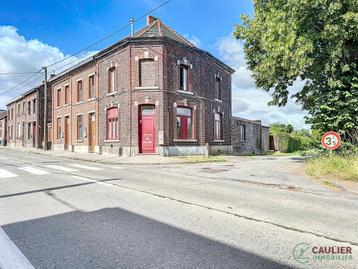 Maison à vendre à Boussu, 6 chambres disponible aux enchères