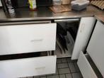 2 keukenkasten met laden.  Inox werkblad, Vacatures, Vacatures | Horeca en Traiteur